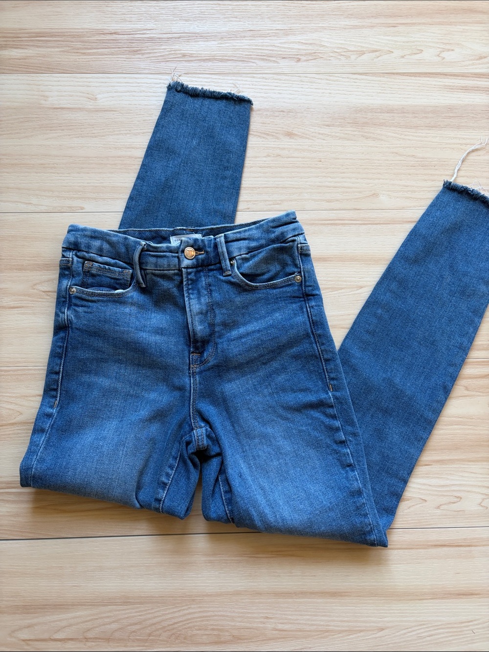 Good American High-Rise Skinny Jeans in Dark Blue